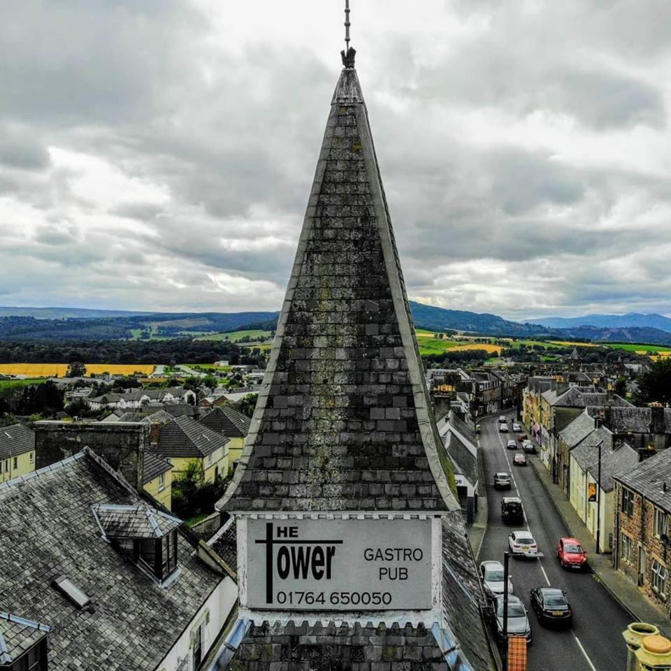 The Tower Gastro Pub & Apartments Crieff Szoba fotó